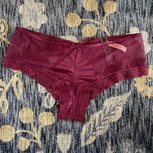 Victoria’s Secret Cheeky/Cheeky Panties, Size XL
